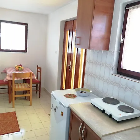 Lovely Studio Apartment In Budva Exterior photo